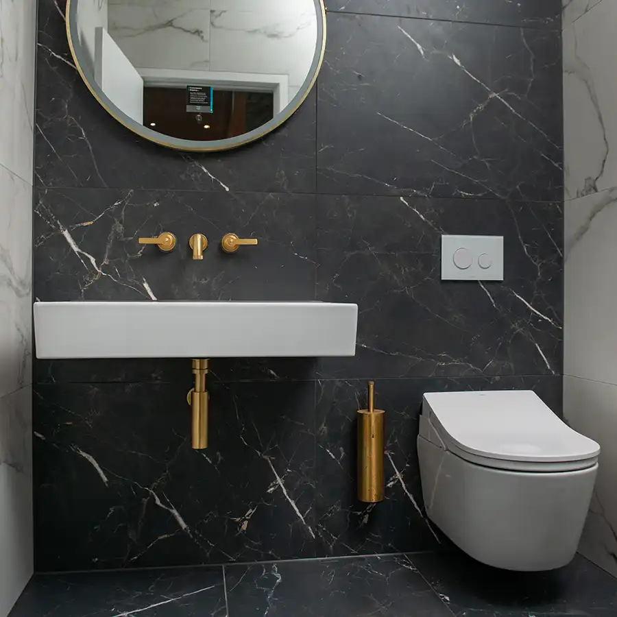 Cloak Room, Designer Chic bay, Samuel Heath brassware, Toto washlet, black, marble tiles-2